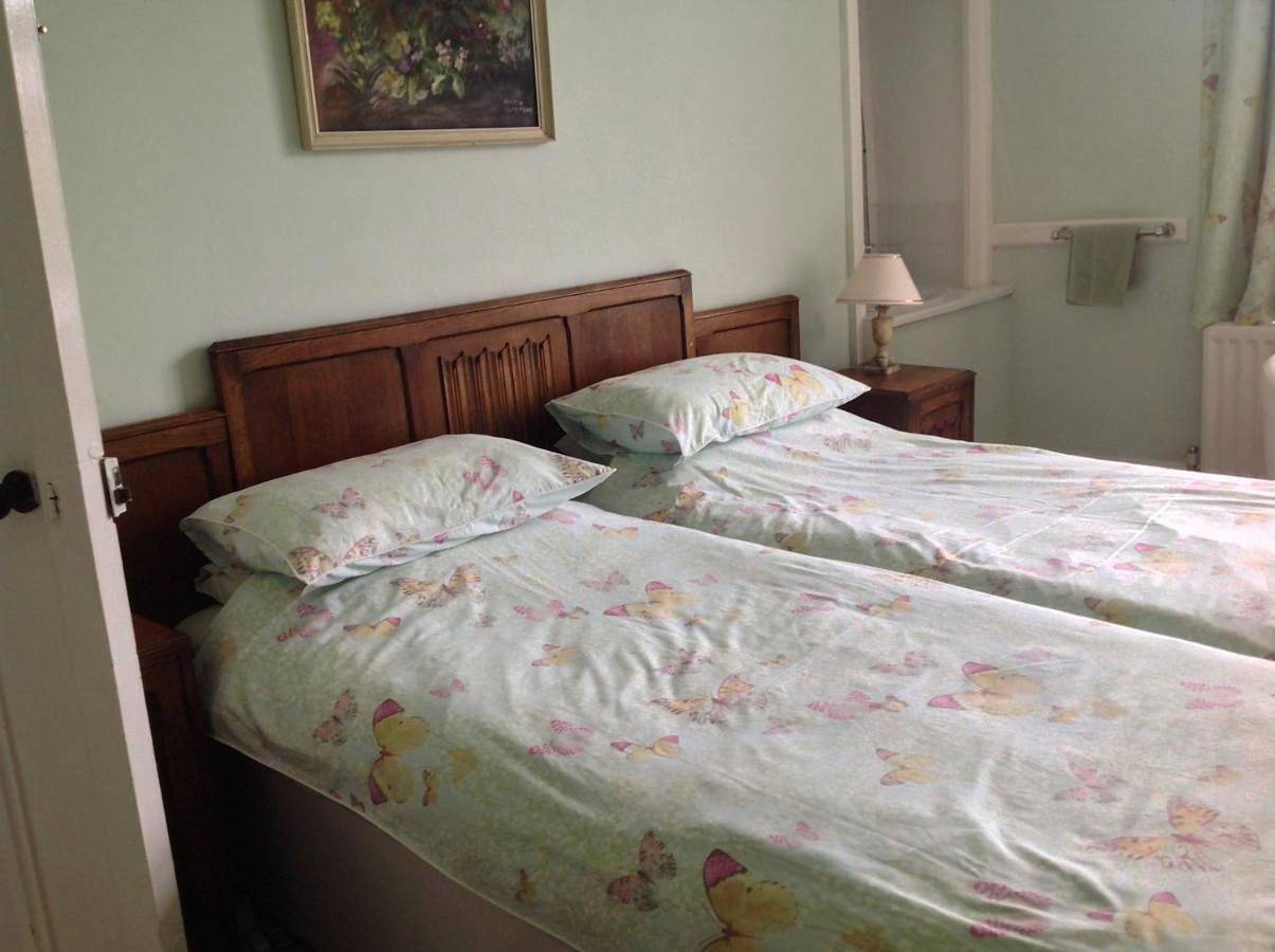 Double Room with Shower in Stawley, Somerset