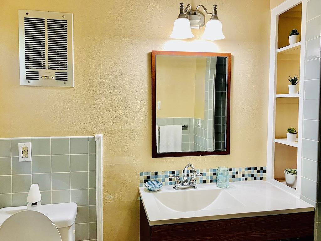 Cozy apartment/guest house near medical center in Houston, Harris County