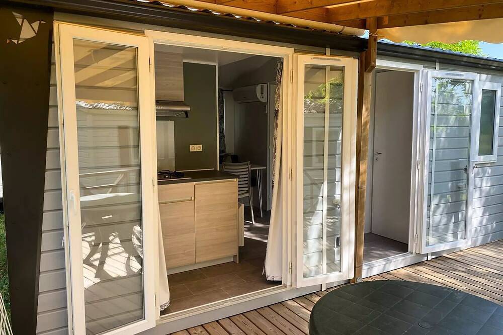 Mobil home - 2 chambres avec climatisation Nesasio 4 Ã  5 personnes - 4 pers. inclus dans le tarif in Saint-Germain, Ardèche