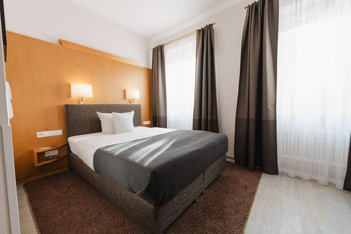 Hotel für 2 Personen, mit Sauna in Karlsruhe - 3