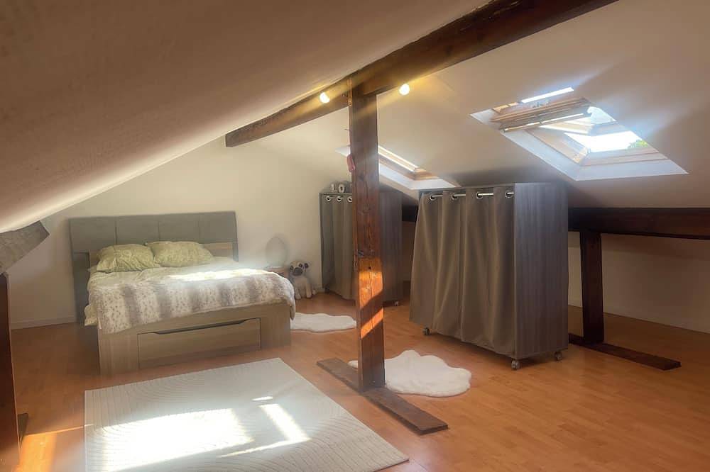 Appartement entier, Appartement à 10 Mn de la Défense (T2) et 40 Mn Porte de Versailles in Bezons, Val-d'Oise