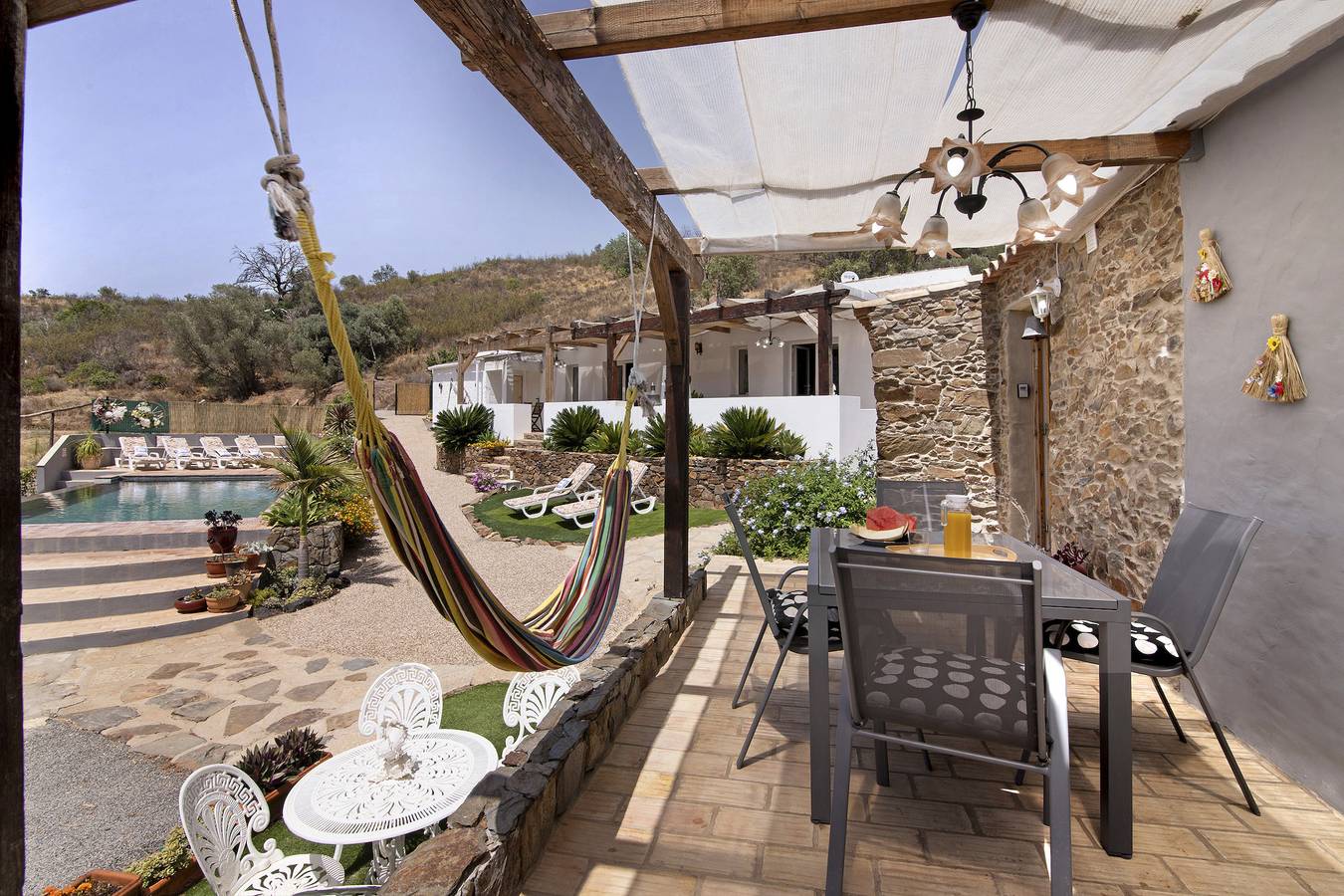 Casa de Campo 'Quinta Do Silêncio T2' com Vista de Montanha, Wi-Fi e Ar Condicionado in Distrito de Faro