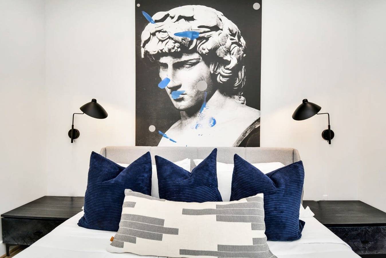 Paradise Palace Best Rooftop in Htx w Hot Tub in Houston, Harris County