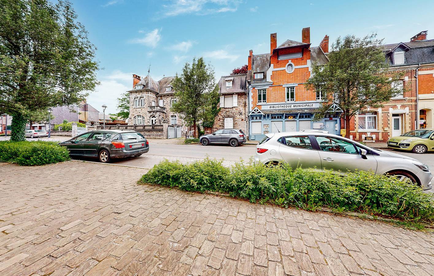 Appartement moderne à Haybes - WiFi, Parking, Chauffage in Haybes, Parc naturel régional des Ardennes