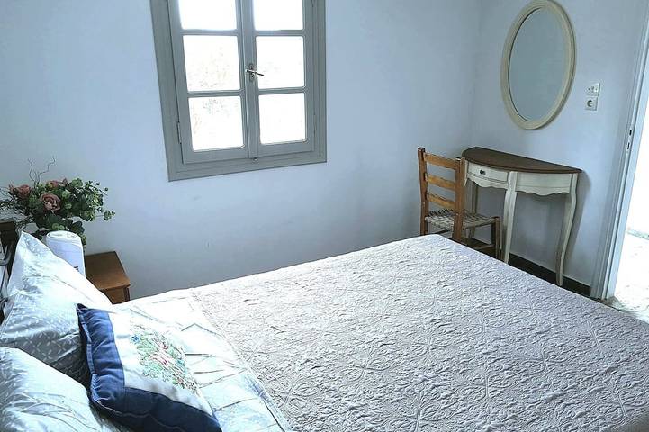 Location de vacances pour 6 personnes, avec jacuzzi et jardin, animaux acceptés à Porto Heli - 2