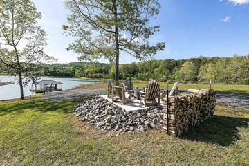 Vacation House for 9 Guests in Norris Lake, Claiborne County, Picture 2