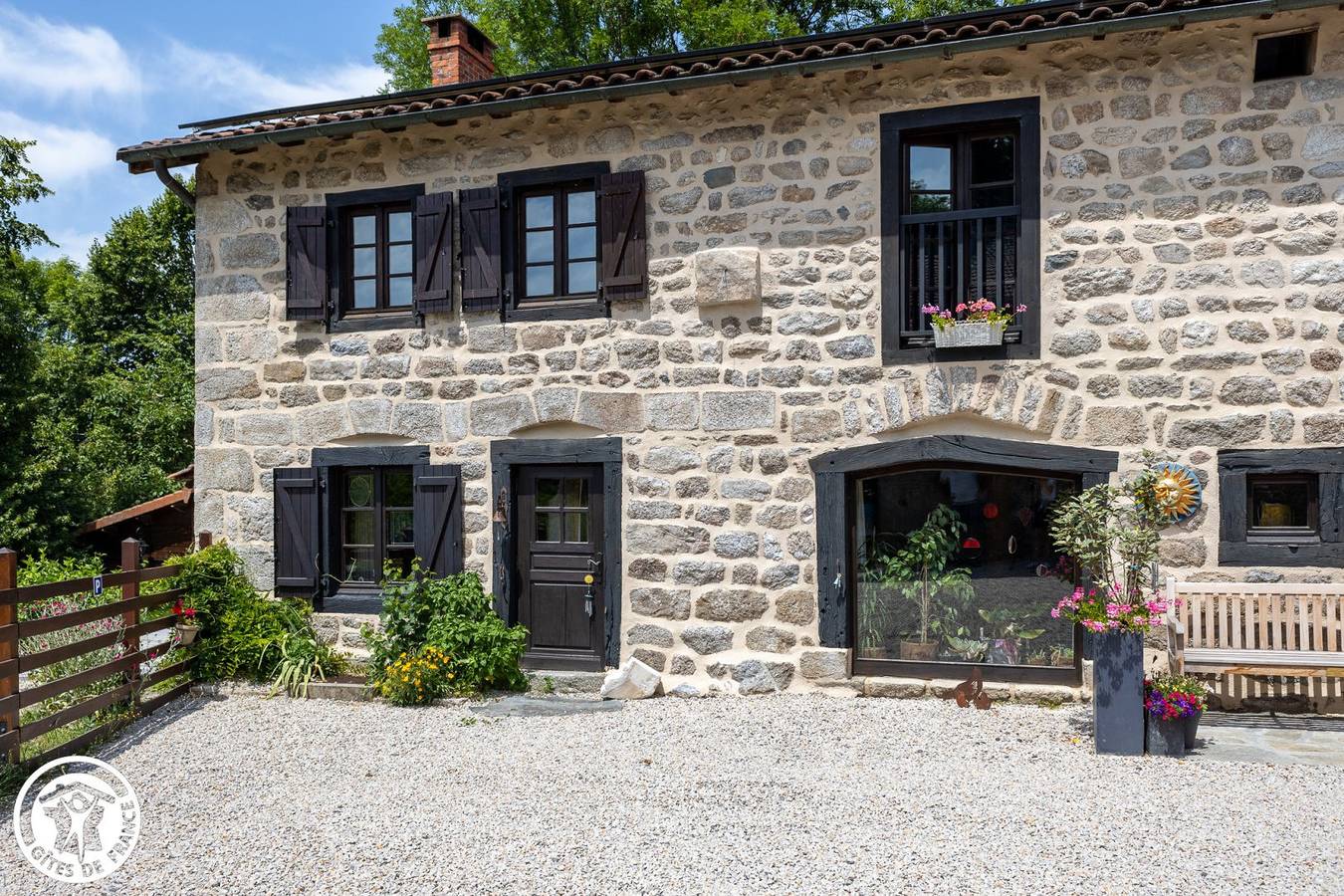 La Vaisse, chambre et table d’hôtes - Suite Forez in Ambert, Parc Naturel Régional Livradois-Forez
