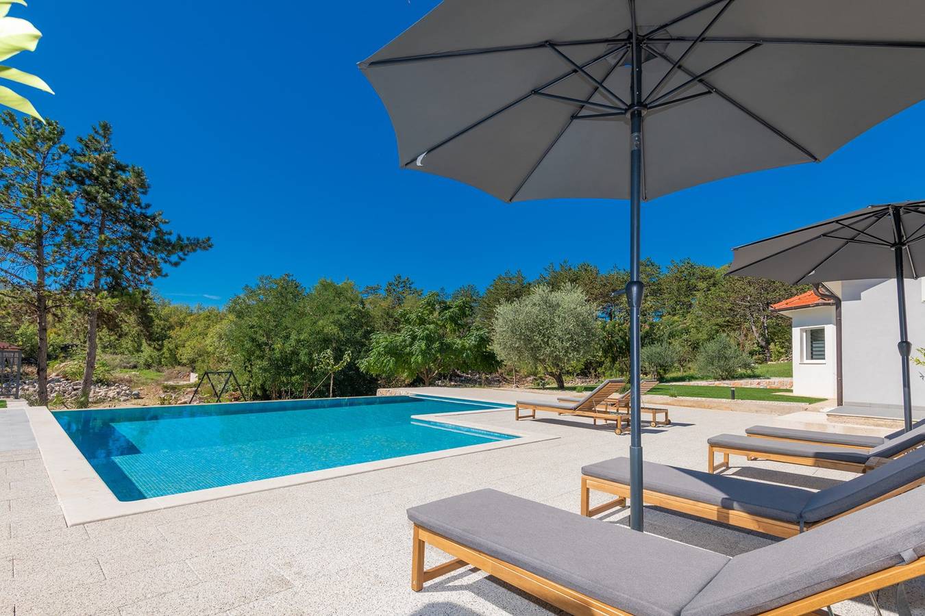 Villa Green Escape: Ihr ruhiger Rückzugsort für die ganze Familie in Imotski, Makarska Riviera