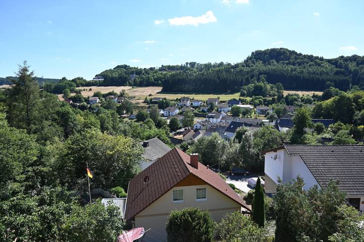 Ganze Ferienwohnung, 2-Bett-Ferienwohnung Bad/Wc, 1 Schlafzi.bis 4 Pers in Daun, Vulkaneifel