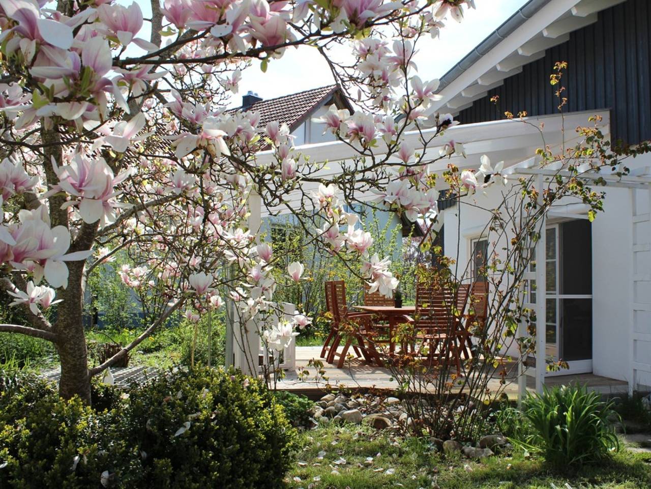 Ferienhaus am Alten Stiftshof - Ferienhaus, 80 qm, 2 Schlafzimmer, 1 Wohnzimmer, Terrasse, max. 4 Personen in Überlingen, Region Bodensee-Oberschwaben