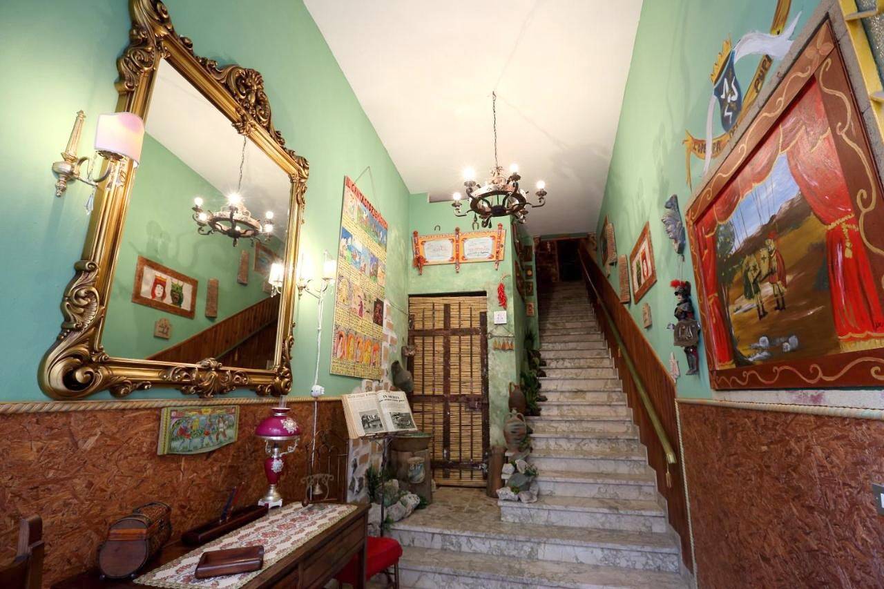 Triple Room with Terrace in Zafferana Etnea, Etna