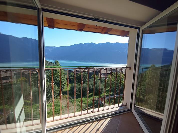 Apartamento inteiro, Apartamento 'Naol' com vista para o lago in Tignale, Pré-Alpes de Garda