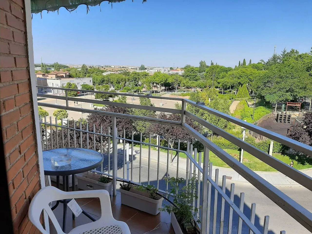 Apartamento entero, Amplio apartamento en Navalcarnero - 75 m² - Terraza privada in Navalcarnero, Provincia de Madrid