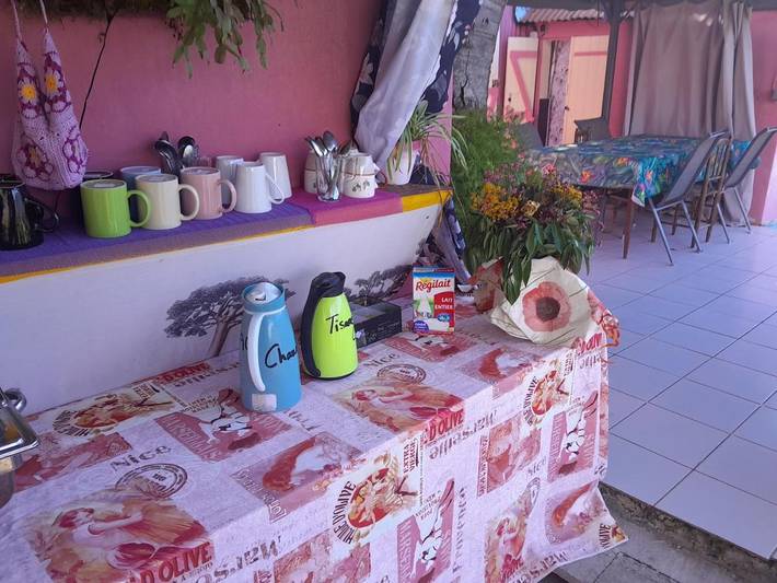 Chambre d’hôte pour 2 personnes, avec vue ainsi que terrasse et jardin à Cilaos - 4