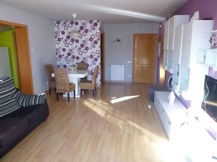 Gîte pour 2 personnes, avec vue ainsi que piscine et jardin à Tremp - 3