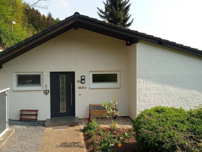 Ferienhaus für 4 Personen, mit Terrasse und Seeblick in Eifel (Rheinland-Pfalz) - 2