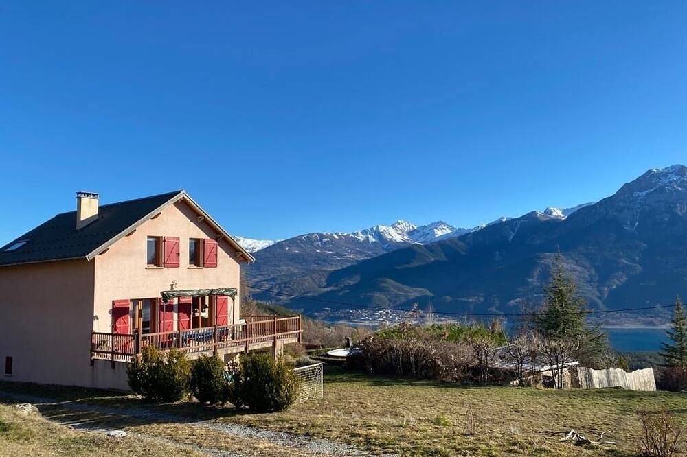 Saint Apollinaire: House / Villa - Saint-Apollinaire in Saint-Apollinaire, Écrins National Park