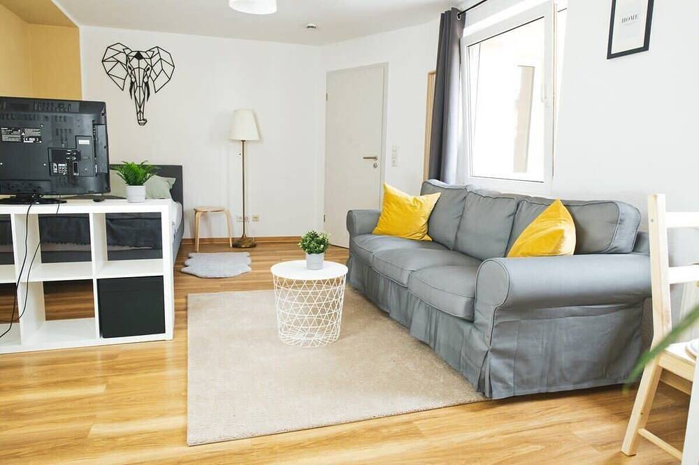 Ganze Wohnung, Fullhouse | Halle | T28 Elephant Apt. in Halle, Saale-Unstrut