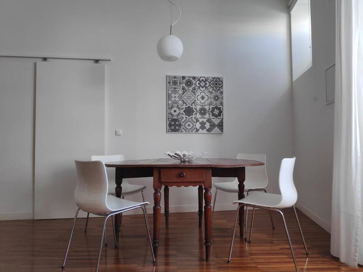 Apartamento inteiro, One-Bedroom Apartment in Santarém, Rio Tejo