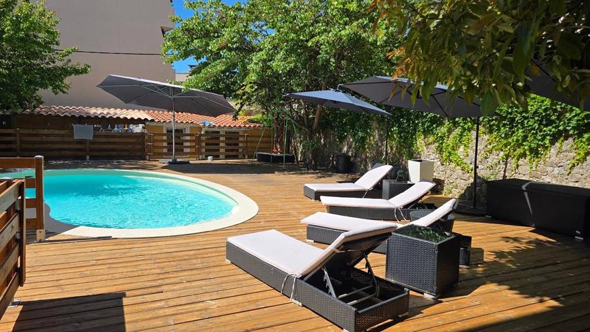 Chambre d’hôte pour 2 personnes, avec jacuzzi et jardin sur la Côte d'Azur