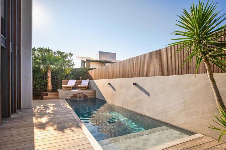 Villa pour 8 personnes, avec jardin et piscine ainsi que jacuzzi et balcon à Saint-Jean-de-Luz - 2
