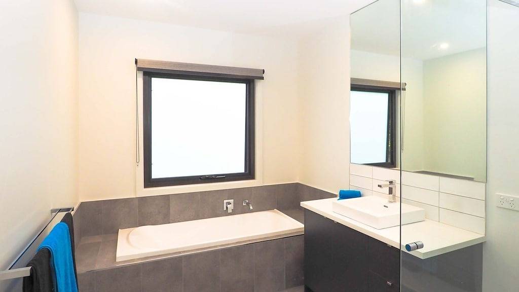 Schloss Auf Dem Hügel - Schöne Aussicht auf die Berge in Marysville (Victoria), Shire of Murrindindi