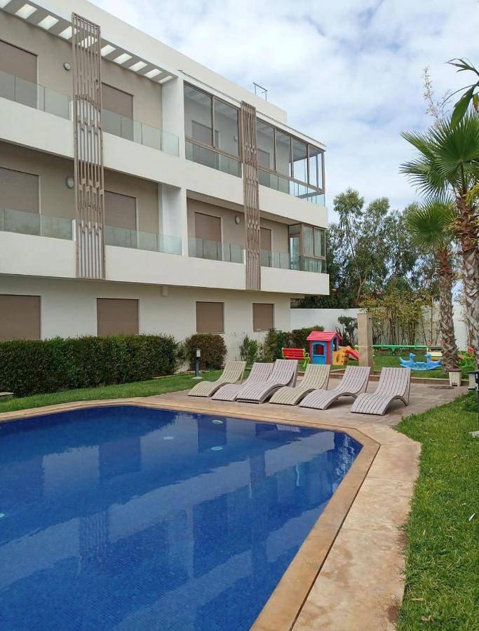 Gîte pour 4 personnes, avec jardin ainsi que balcon et piscine dans Sidi Rahal - 3