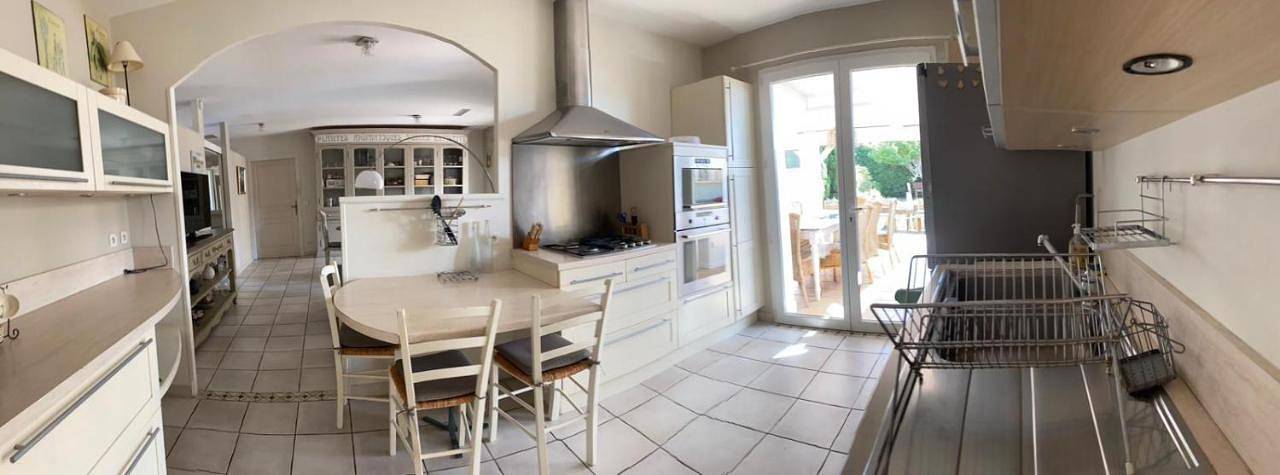 Villa pour 8 personnes, avec piscine et jardin à L'Isle-sur-la-Sorgue - 4