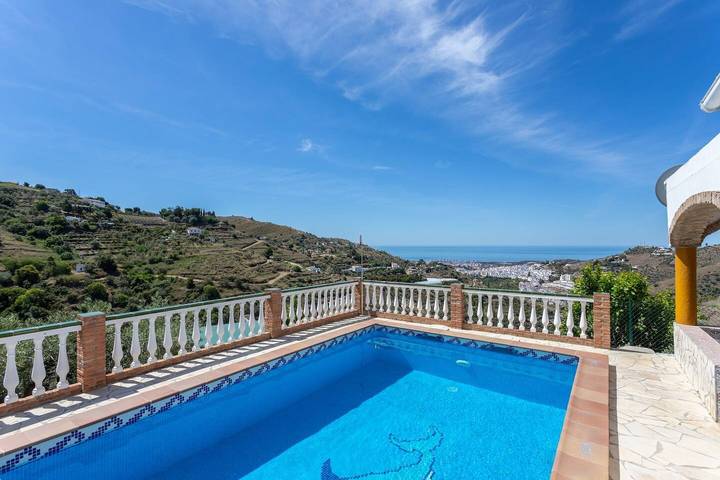 Casa rural para 6 personas, con Terraza y Piscina en Axarquía