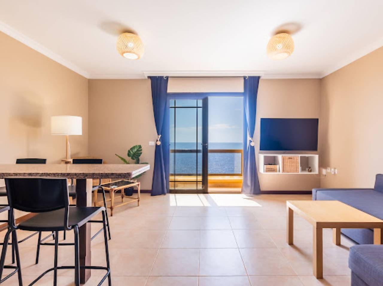 Maison de vacances 'Costa Fortuna' avec vue sur la mer, terrasse privée et Wi-Fi in Porís de Abona, Tenerife du Sud