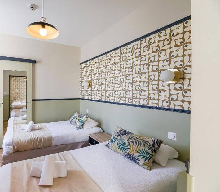 Chambre d’hôte pour 4 personnes, avec jardin ainsi que terrasse et piscine à Stigny - 4