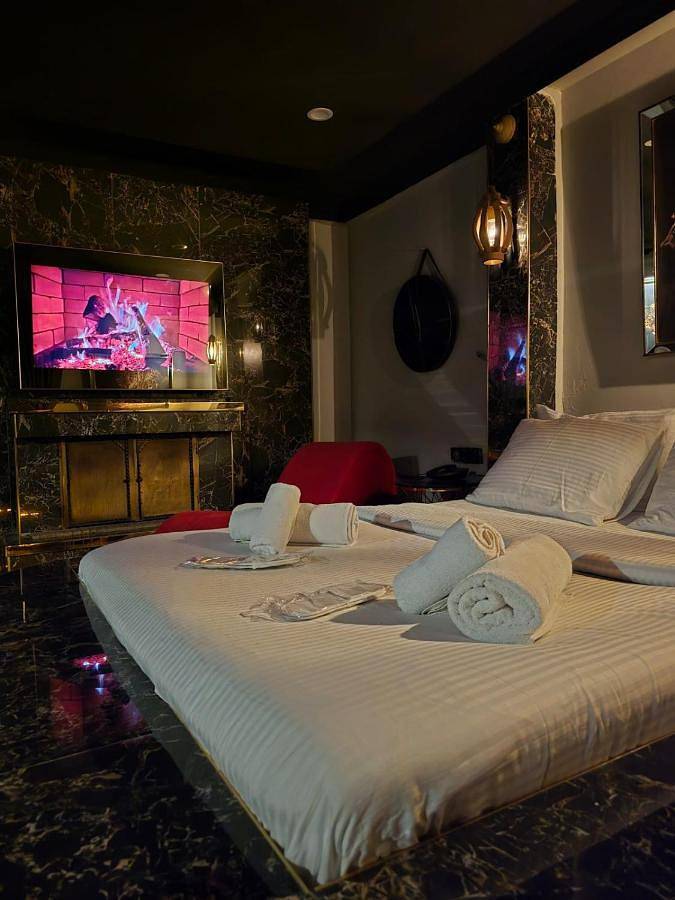 Apartmenthotel für 2 Personen, mit Whirlpool - 1