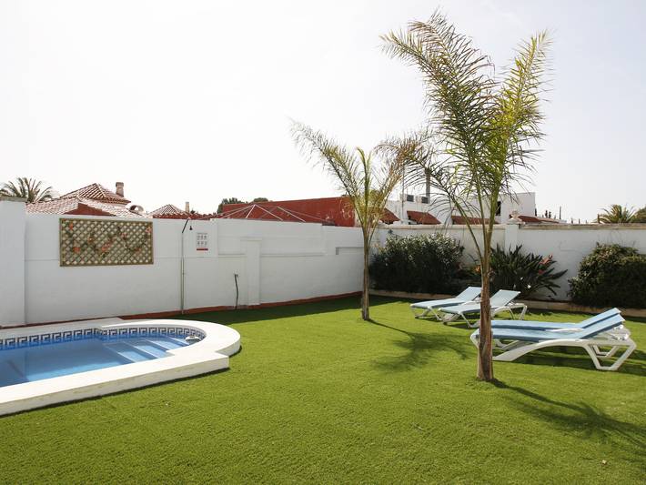 Casa rural para 8 personas, con terraza y jardín en Montroig - 4