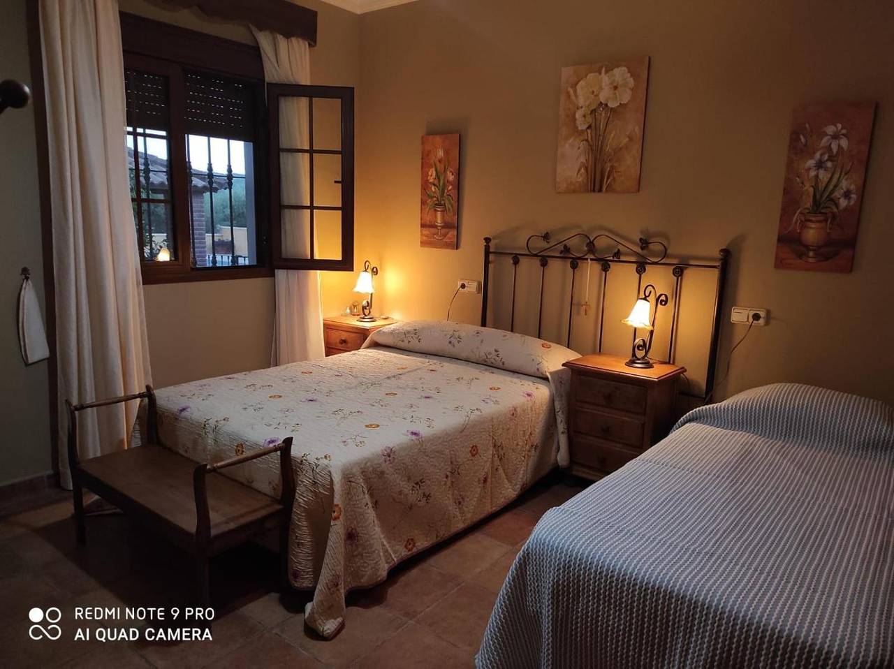 Appartement entier, Apartment 'Los Abuelos' with Mountain View, Wi-Fi and Air Conditioning in Setenil de las Bodegas, Pueblos Blancos