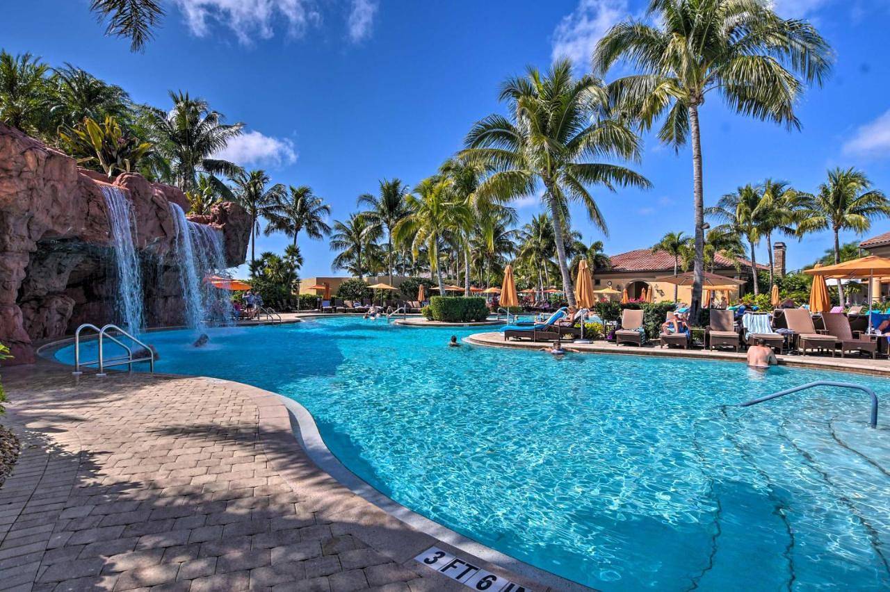 Entire apartment, Naples Resort Condo on 2 Championship Golf Courses in Lely Resort, Southwest Florida