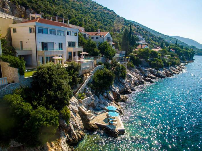 Villa pour 12 personnes, avec Vue sur l’océan et Balcon ainsi que Terrasse et Jardin à Lozica