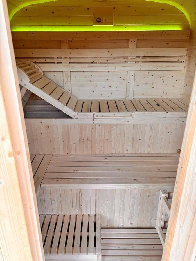 Location de vacances pour 10 personnes, avec jacuzzi ainsi que sauna et jardin à Charchilla - 4