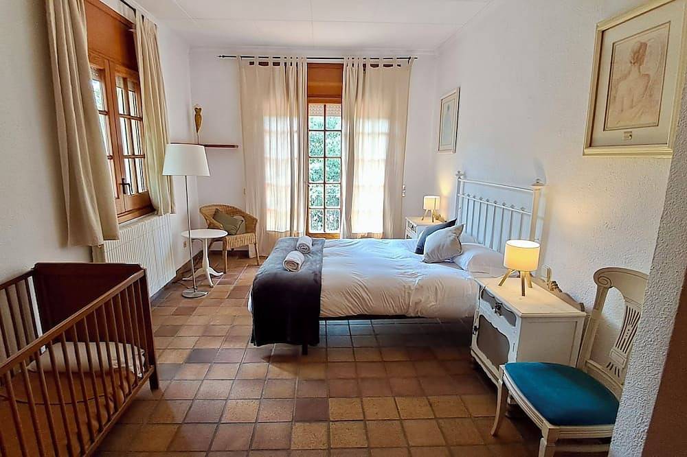 Casa Cabet Nova | Pool & Garden | Golf, Padel in Walking Distance in Gualba, Barcelona Provinz