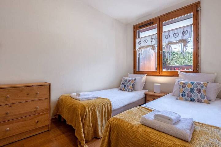 Gîte pour 2 personnes, avec balcon dans Office De Tourisme Des Houches - 2