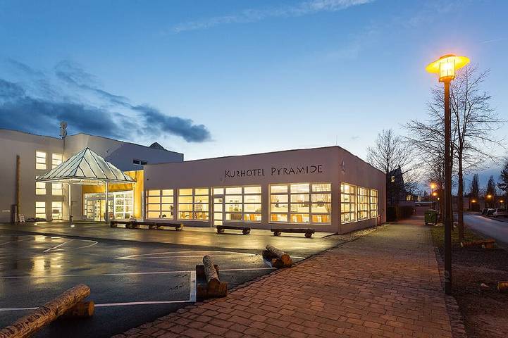 Hotel für 3 Personen, mit Balkon in Neualbenreuth - 3