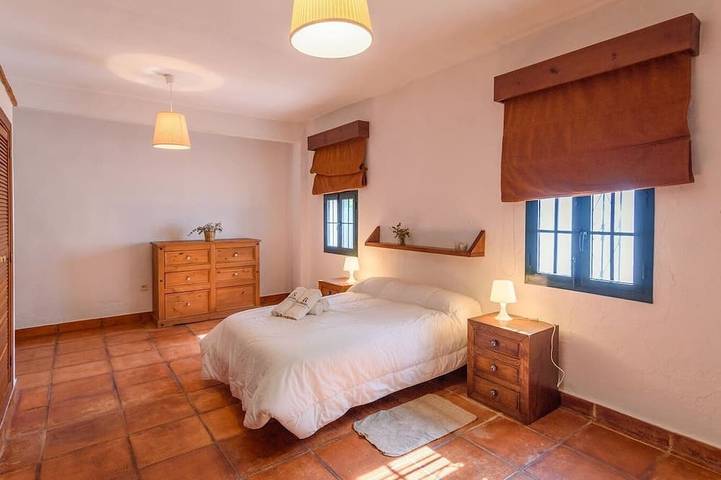 Casa Rural Aguasal El Bosque in Prado del Rey, Pueblos Blancos
