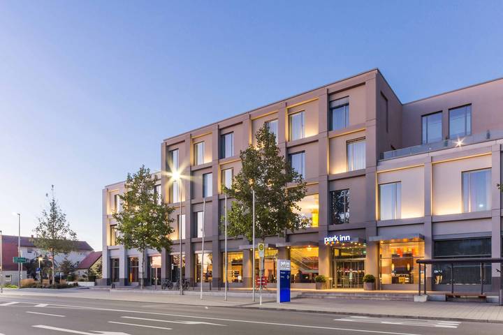 Hotel, mit Balkon/Terrasse und Terrasse sowie Sauna