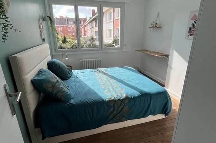 Beautiful Family Home - 6 bedrooms - Esplanade/plage in Calais, Calais und Umgebung