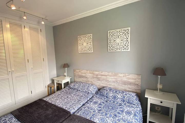 Ferienwohnung für 4 Personen, mit Balkon und Pool sowie Garten in Cala Agulla - 2