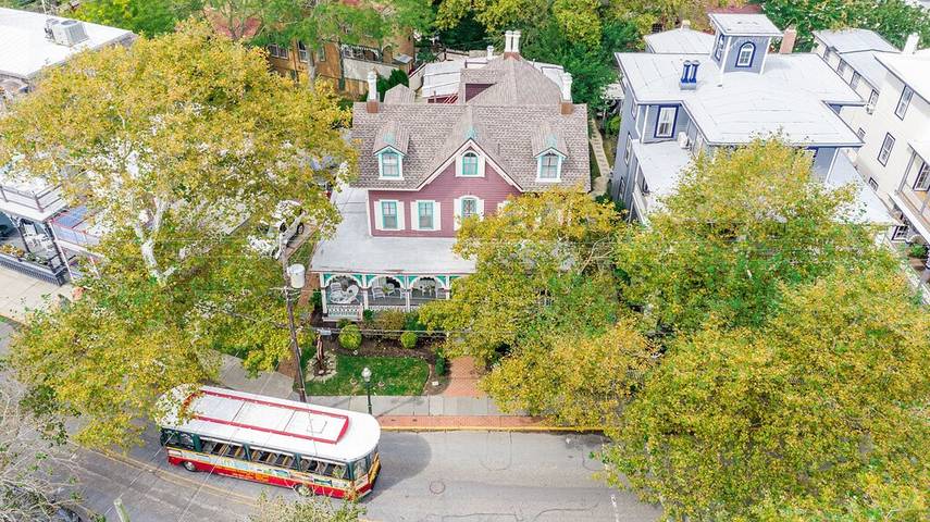Location de vacances pour 25 personnes, avec jardin et piscine dans Beauclair - 2