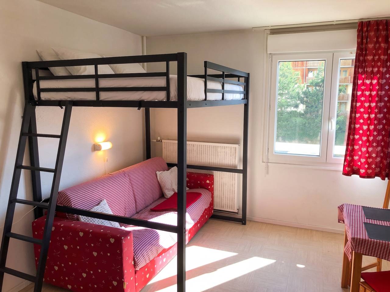 Studio entier, Studio charmant à Dévoluy, 18 m² avec vue sur les montagnes in Saint-Étienne-en-Dévoluy, Le Dévoluy