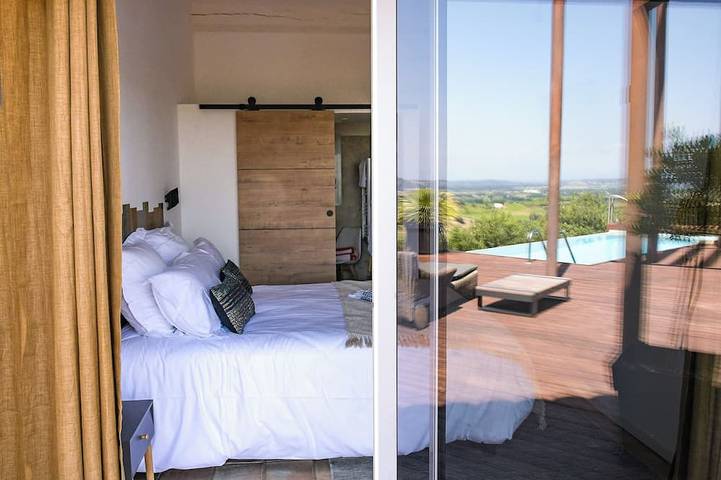 Location de vacances pour 2 personnes, avec jardin et jacuzzi à Rochefort-du-Gard - 3