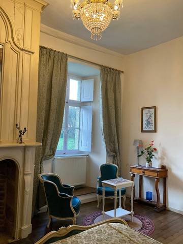 Gîte pour 2 personnes, avec jardin à Équilly