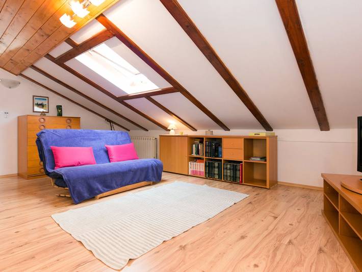 Ferienwohnung für 4 Personen, mit Terrasse in Lovran - 2