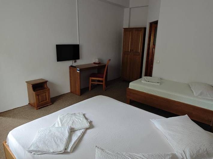 Location de vacances pour 2 personnes, avec jardin et terrasse, animaux acceptés dans Giurgiu - 4